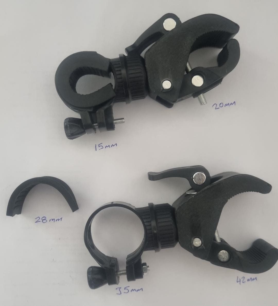Shovel and round clip clamps - fit Jimny or off road ladder
